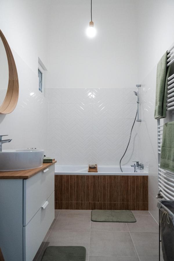 Volenter Lux Apartment Uno Baja Zewnętrze zdjęcie